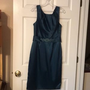 Social occasion dress